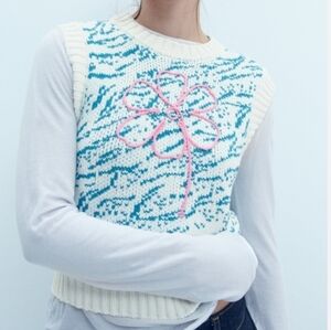 Zara Embroidered Flower Knit Vest size small EUC